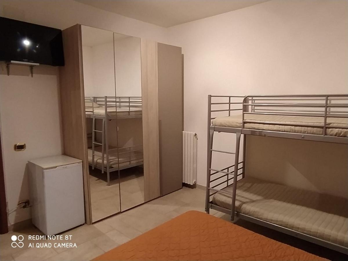 Bollicine Hotel Bari Luaran gambar